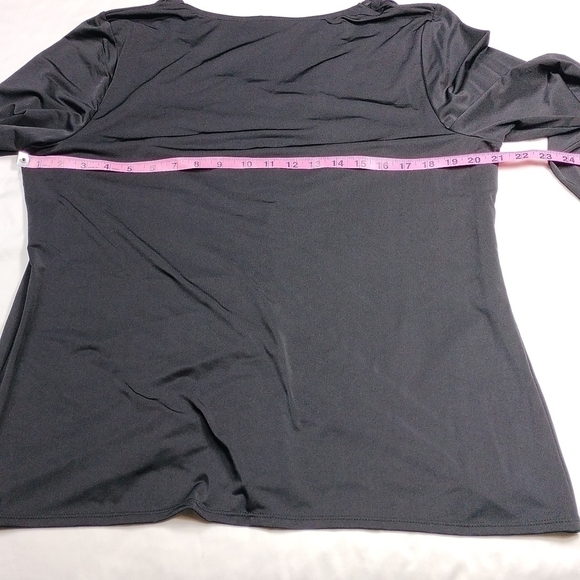 NWT Dana Buchman women's XL blouse with braiding in the front - Picture 9 of 9